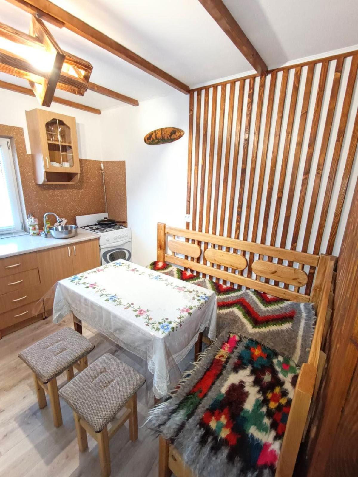 Будиночок Для Щастя Yaremtche Extérieur photo